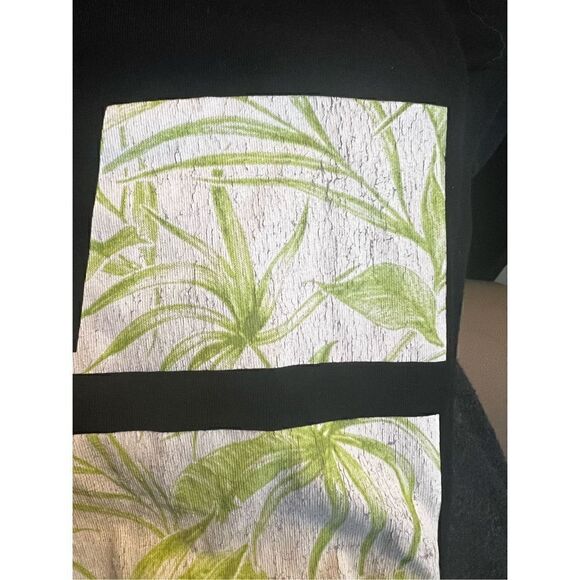 Quiksilver boys graphic black tshirt size large. - Picture 3 of 4